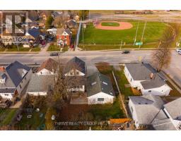 204 WELLINGTON STREET - 33