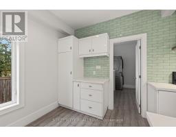 80 TECUMSEH AVENUE E - 20