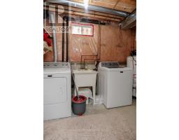 6657 BEATTIE STREET - 35