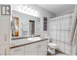 50 QUEENSWAY DRIVE - 20