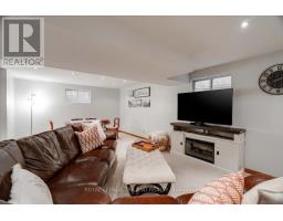 50 QUEENSWAY DRIVE - 28