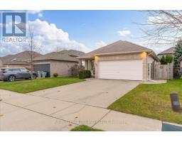 50 QUEENSWAY DRIVE - 3