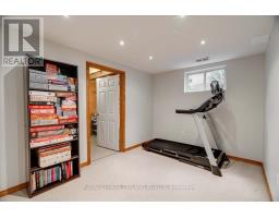 50 QUEENSWAY DRIVE - 34