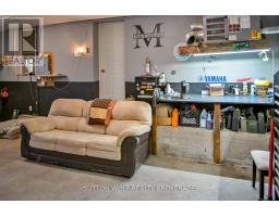 1748 MCKENZIE STREET - 34