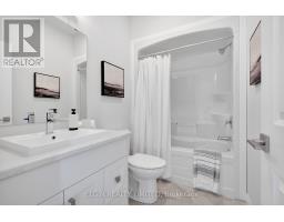 8 HARTLAND CIRCLE - 11