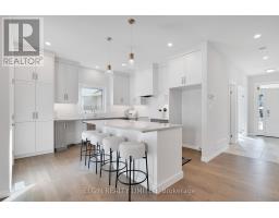 8 HARTLAND CIRCLE - 16