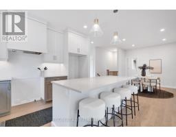 8 HARTLAND CIRCLE - 19