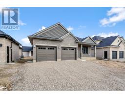 8 HARTLAND CIRCLE - 3