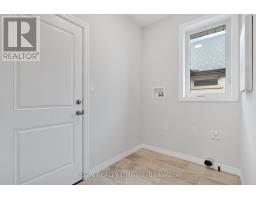 8 HARTLAND CIRCLE - 30