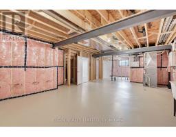 8 HARTLAND CIRCLE - 38