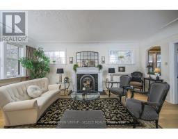 404 WORTLEY ROAD - 3