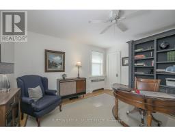 404 WORTLEY ROAD - 32