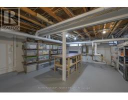 404 WORTLEY ROAD - 40