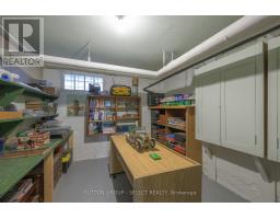 404 WORTLEY ROAD - 42