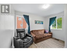 68 DUNKIRK DRIVE - 13