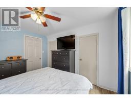 68 DUNKIRK DRIVE - 22