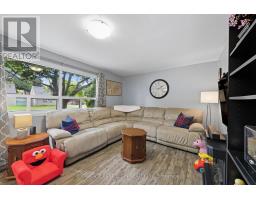 68 DUNKIRK DRIVE - 7