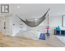 2058 WATEROAK DRIVE - 32