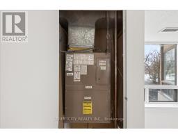 301 - 521 RIVERSIDE DRIVE W - 22