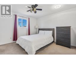 74 ERICA CRESCENT - 18