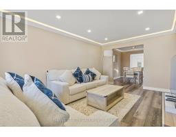 74 ERICA CRESCENT - 4