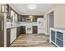 74 ERICA CRESCENT - 7