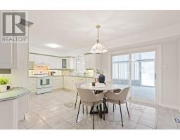 115 HONEYSUCKLE CRESCENT - 12