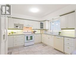 115 HONEYSUCKLE CRESCENT - 14