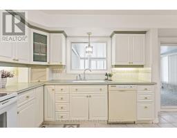 115 HONEYSUCKLE CRESCENT - 15