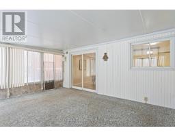 115 HONEYSUCKLE CRESCENT - 16