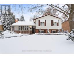 115 HONEYSUCKLE CRESCENT - 2