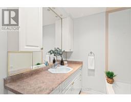 115 HONEYSUCKLE CRESCENT - 26