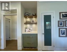 1 HUNTLEY AVENUE - 17