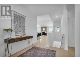 15 - 1080 UPPERPOINT AVENUE - 5