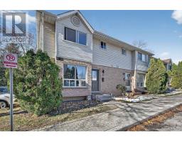 27 - 35 WATERMAN AVENUE - 30