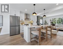 27 - 35 WATERMAN AVENUE - 6