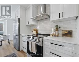 27 - 35 WATERMAN AVENUE - 9