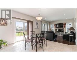 102 CAVERHILL CRESCENT - 10