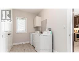 102 CAVERHILL CRESCENT - 15