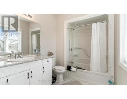 102 CAVERHILL CRESCENT - 19