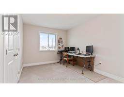 102 CAVERHILL CRESCENT - 28