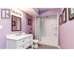 102 CAVERHILL CRESCENT - 34