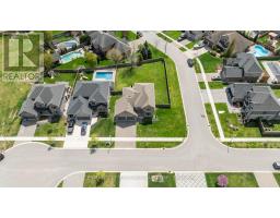 102 CAVERHILL CRESCENT - 49