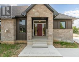 39 EAST GLEN DRIVE - 3