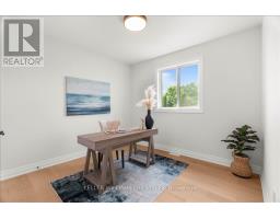 39 EAST GLEN DRIVE - 33