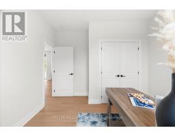 39 EAST GLEN DRIVE - 34