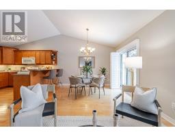 17 - 95 CAPULET LANE - 15