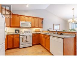 17 - 95 CAPULET LANE - 19