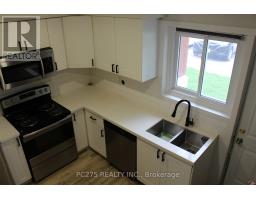 101 - 1090 KIPPS LANE - 6