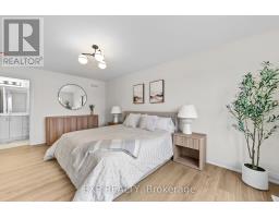 16 - 2605 KETTERING PLACE - 18